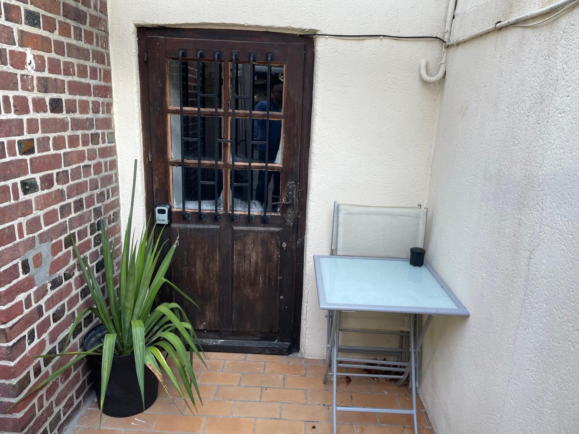 Le Studio Aristide Appartement Pont-Audemer Buitenkant foto